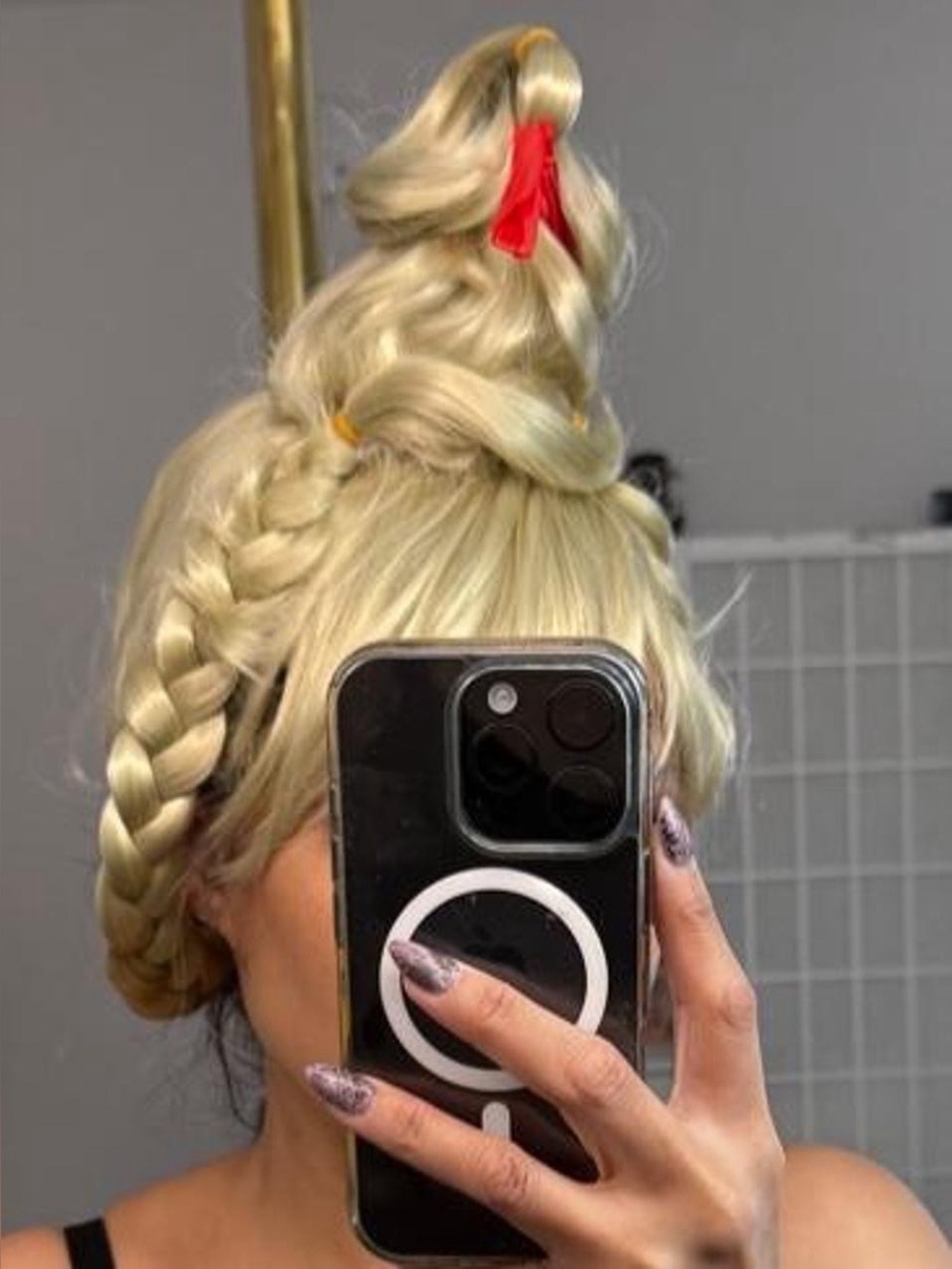 Brand new Cindy Lou who synthetic wig